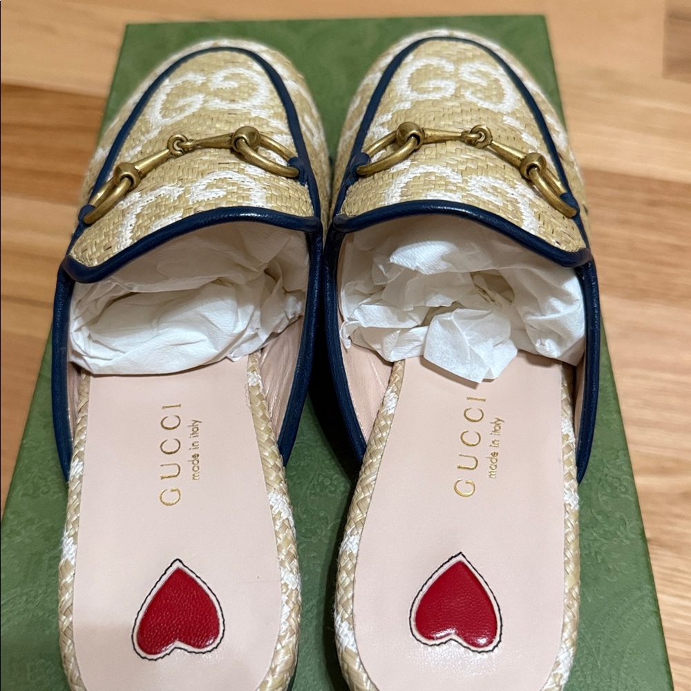 NEW Gucci raffia woven Princetown mules - Picture 7 of 8